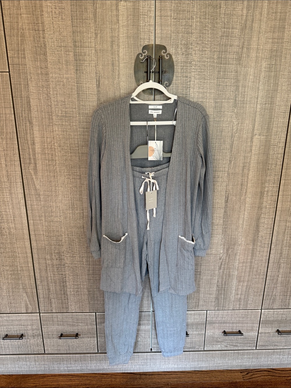 Blu Pepper Ribbed Knit Cardigan And Pants Set